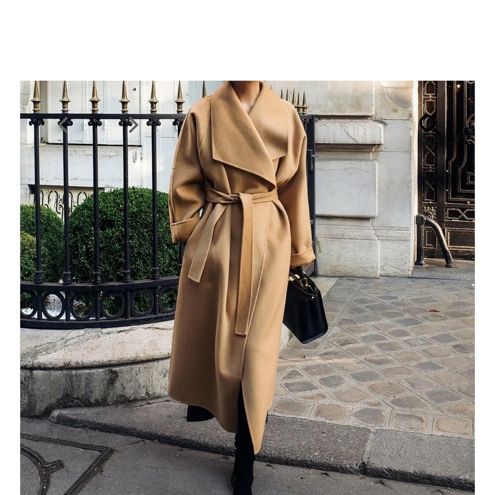 Elegant Tan Women's Coat